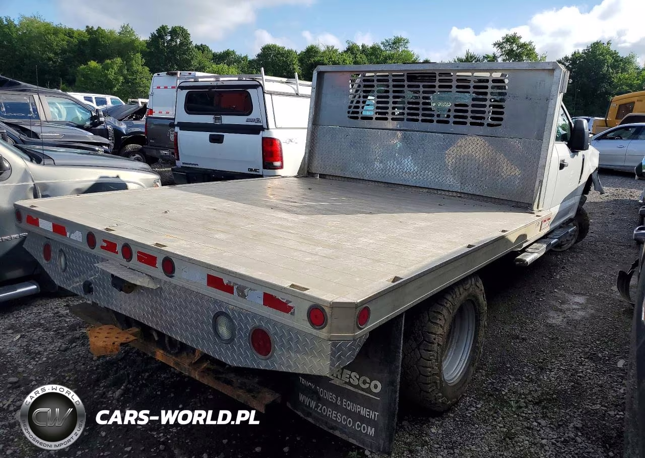 2017 Ford F350 Super Duty VIN:1FD8X3H67HED87696 - 3