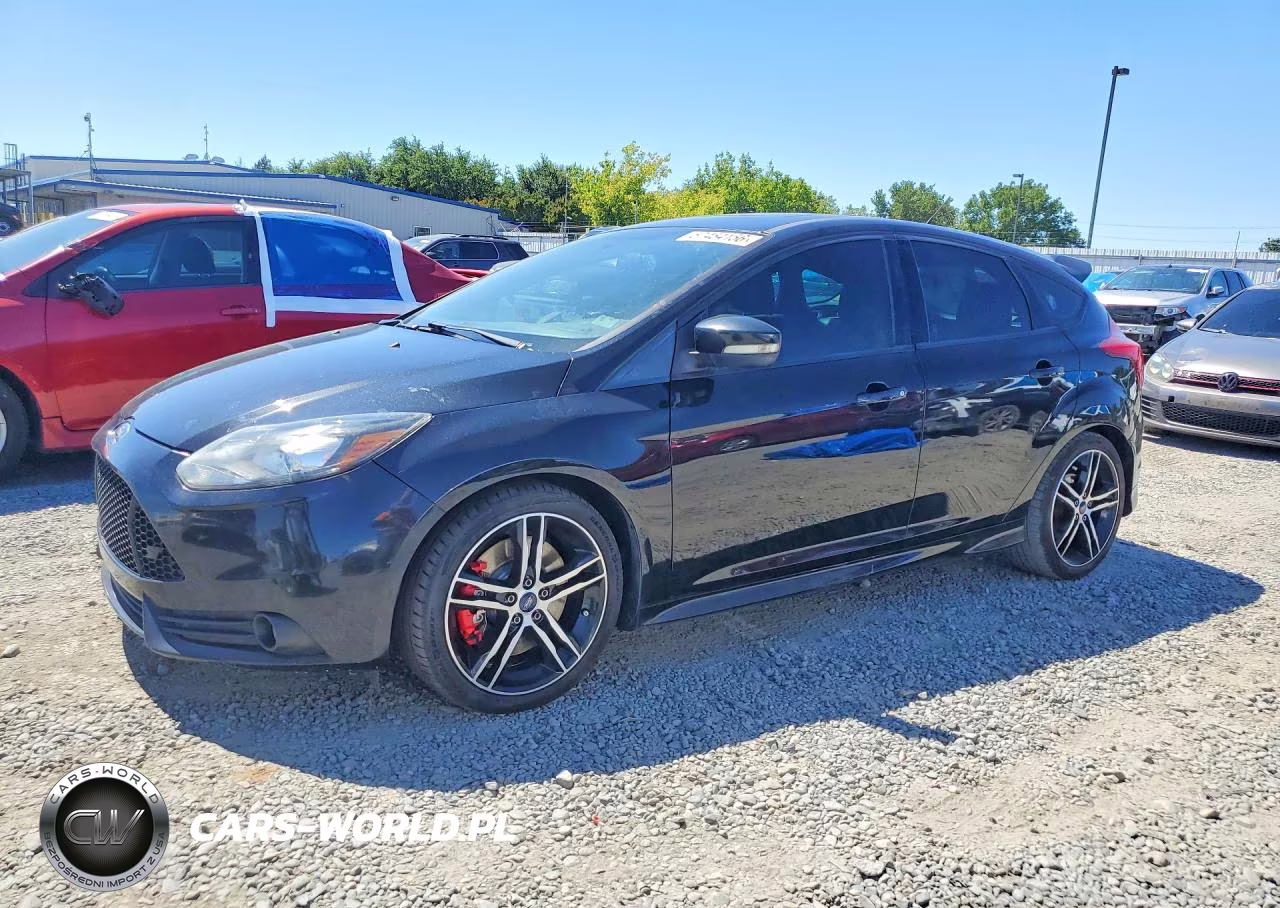 2014 Ford Focus St – zdjęcie 1 z 12
