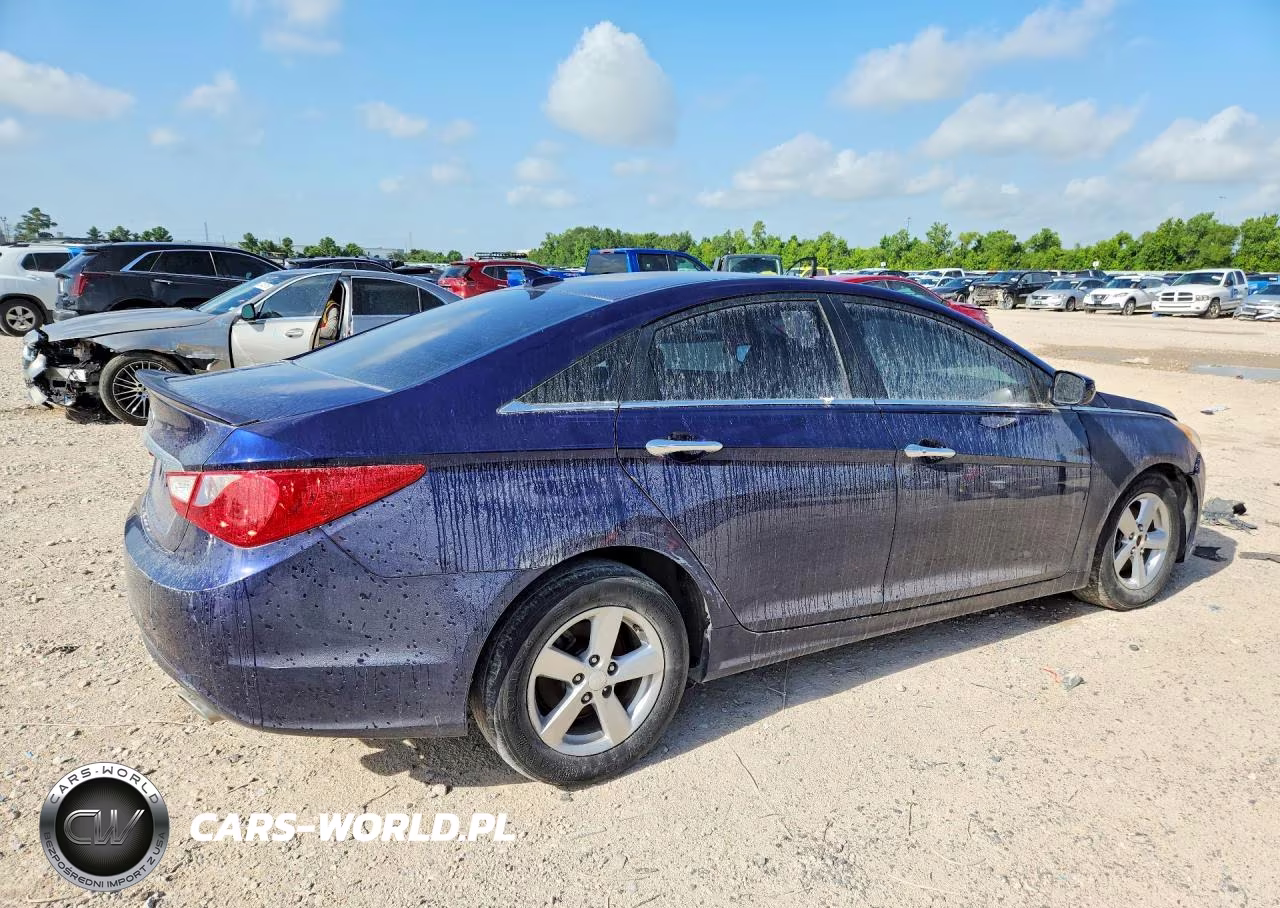 2013 Hyundai Sonata Se VIN:5NPEC4AC1DH630745 - 3