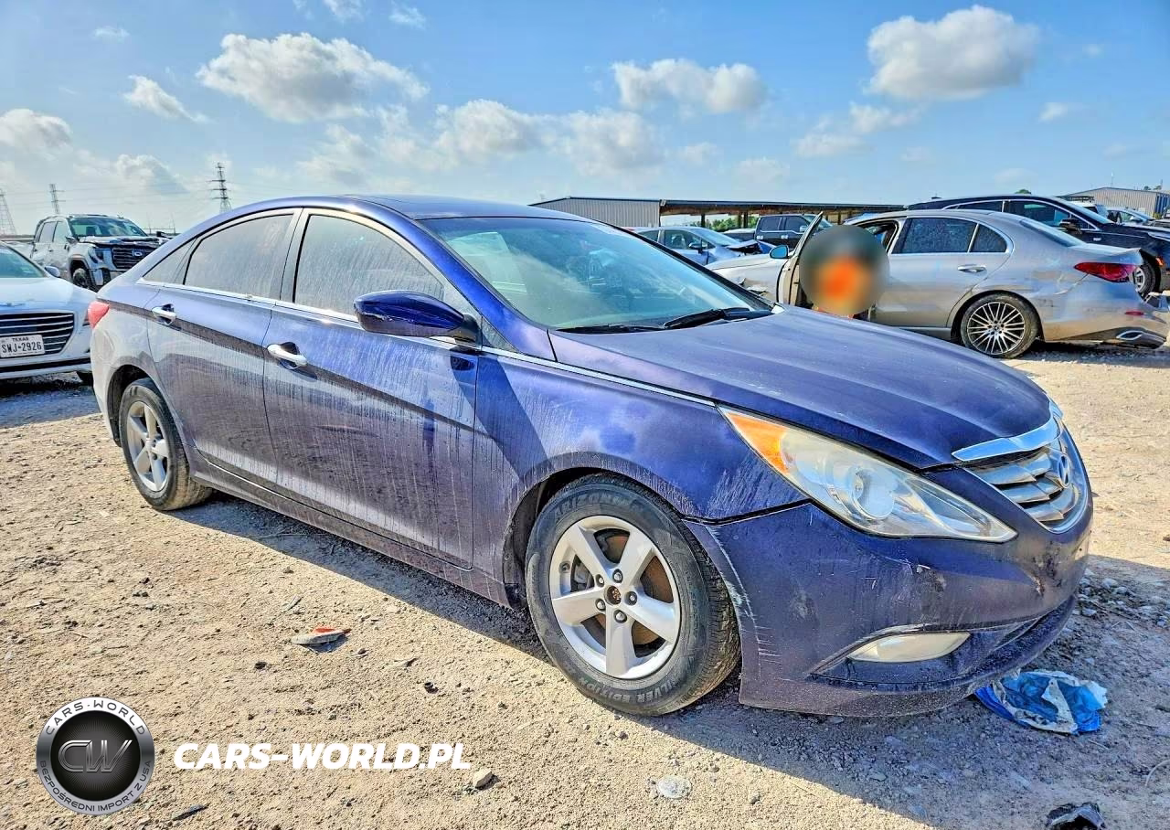 2013 Hyundai Sonata Se VIN:5NPEC4AC1DH630745 - 4