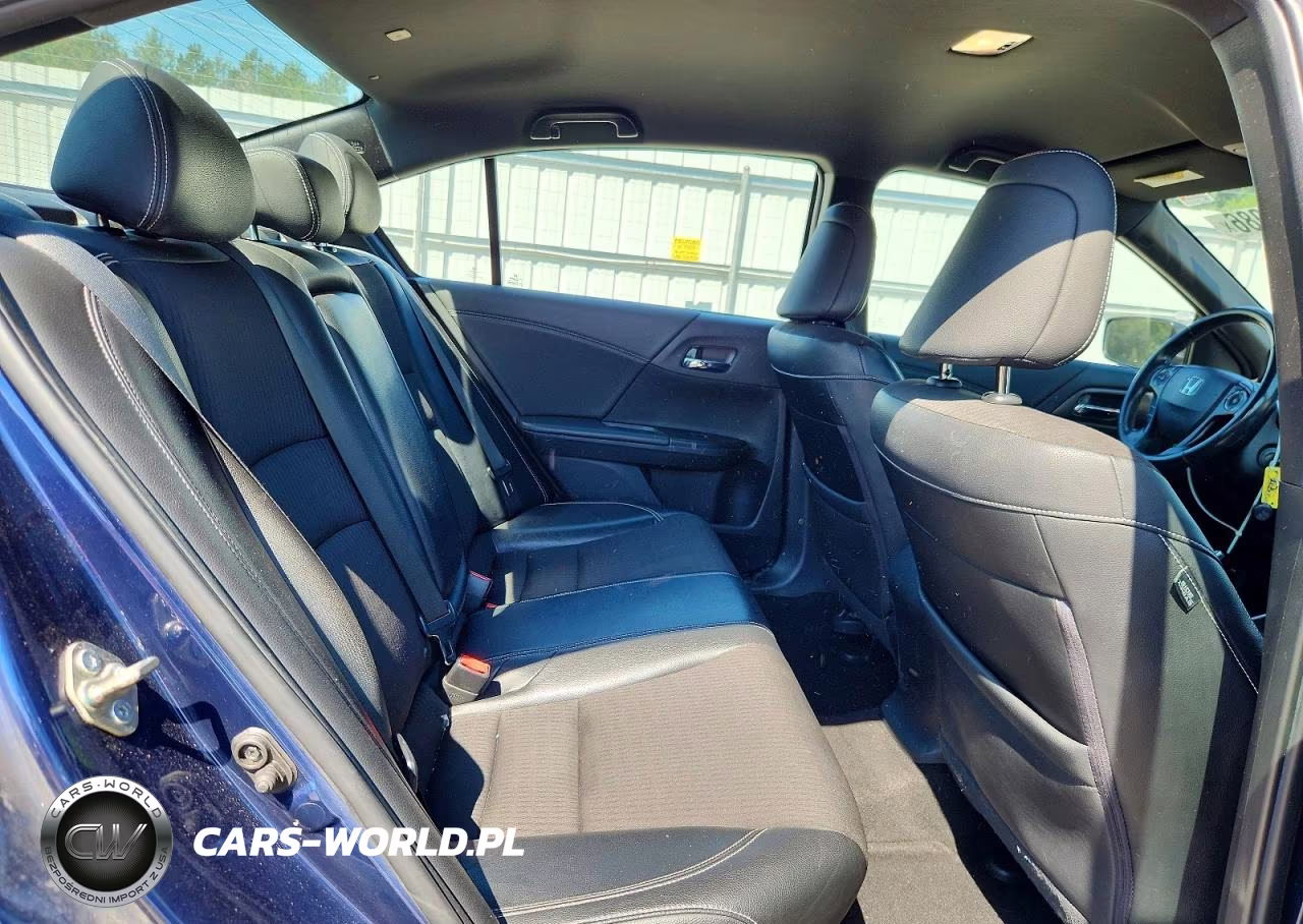 2017 Honda Accord Sport VIN:1HGCR2F55HA001024 - 10