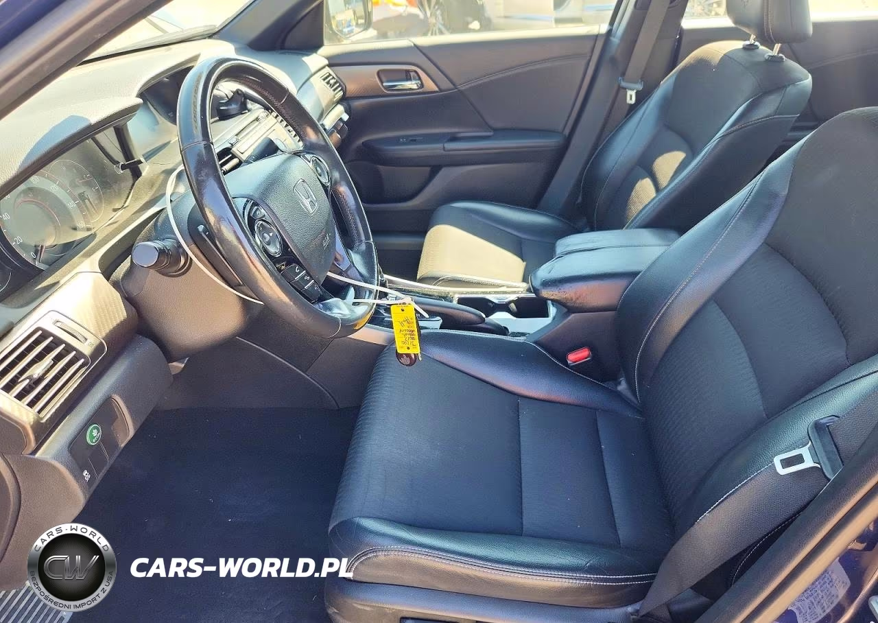 2017 Honda Accord Sport VIN:1HGCR2F55HA001024 - 7
