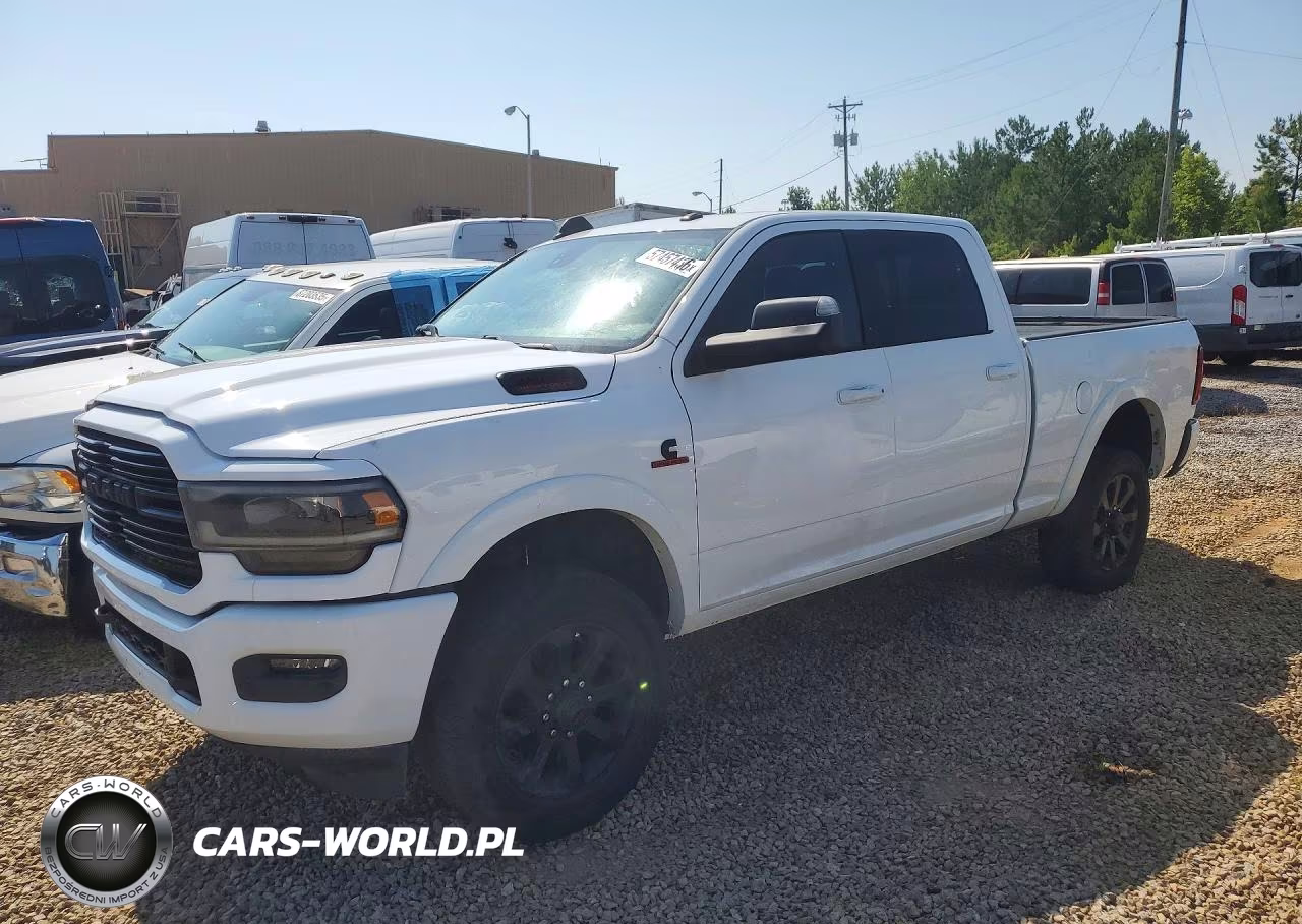 2022 Ram 3500 Laramie VIN:3C63R3EL5NG397335 - 1