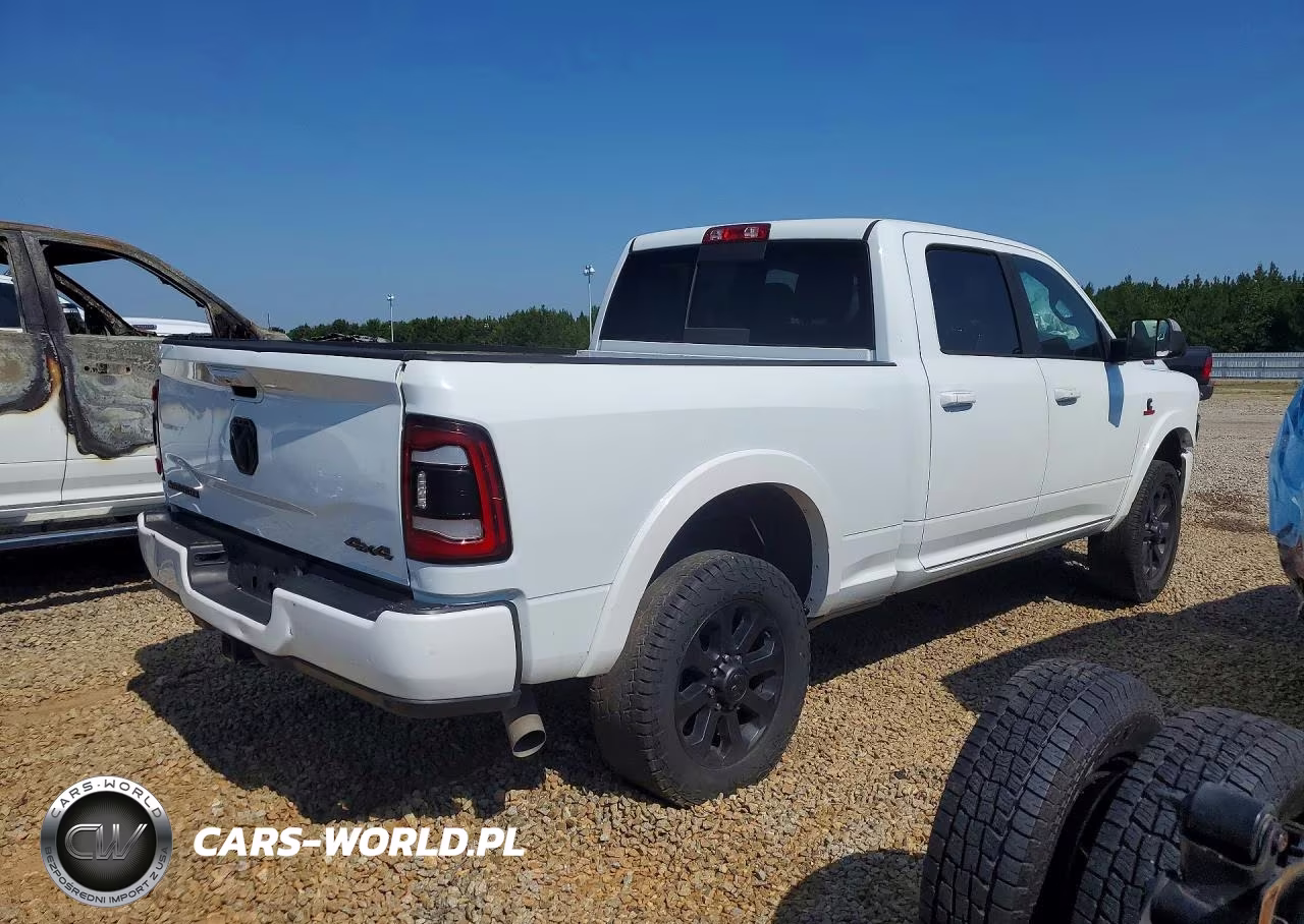 2022 Ram 3500 Laramie VIN:3C63R3EL5NG397335 - 3