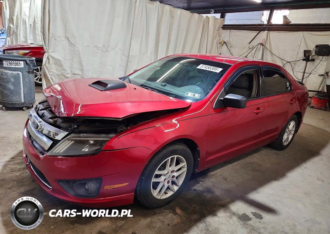 2012 Ford Fusion S – zdjęcie 1 z 12
