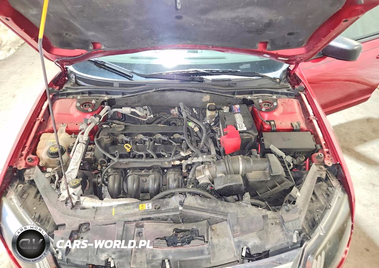 2012 Ford Fusion S VIN:3FAHP0GA0CR151864 - 11