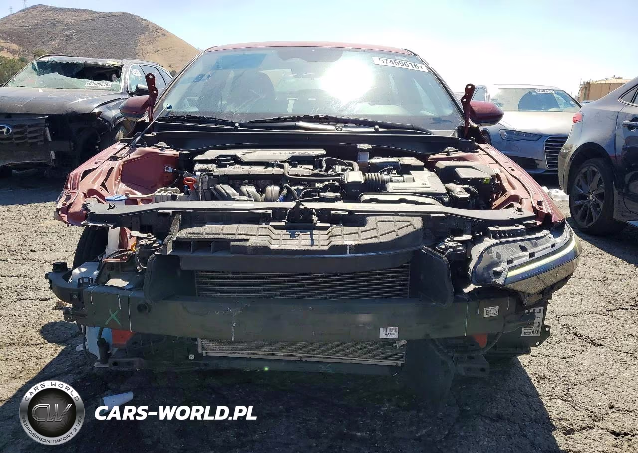 2024 Hyundai Elantra Sel VIN:KMHLM4DG7RU655743 - 5