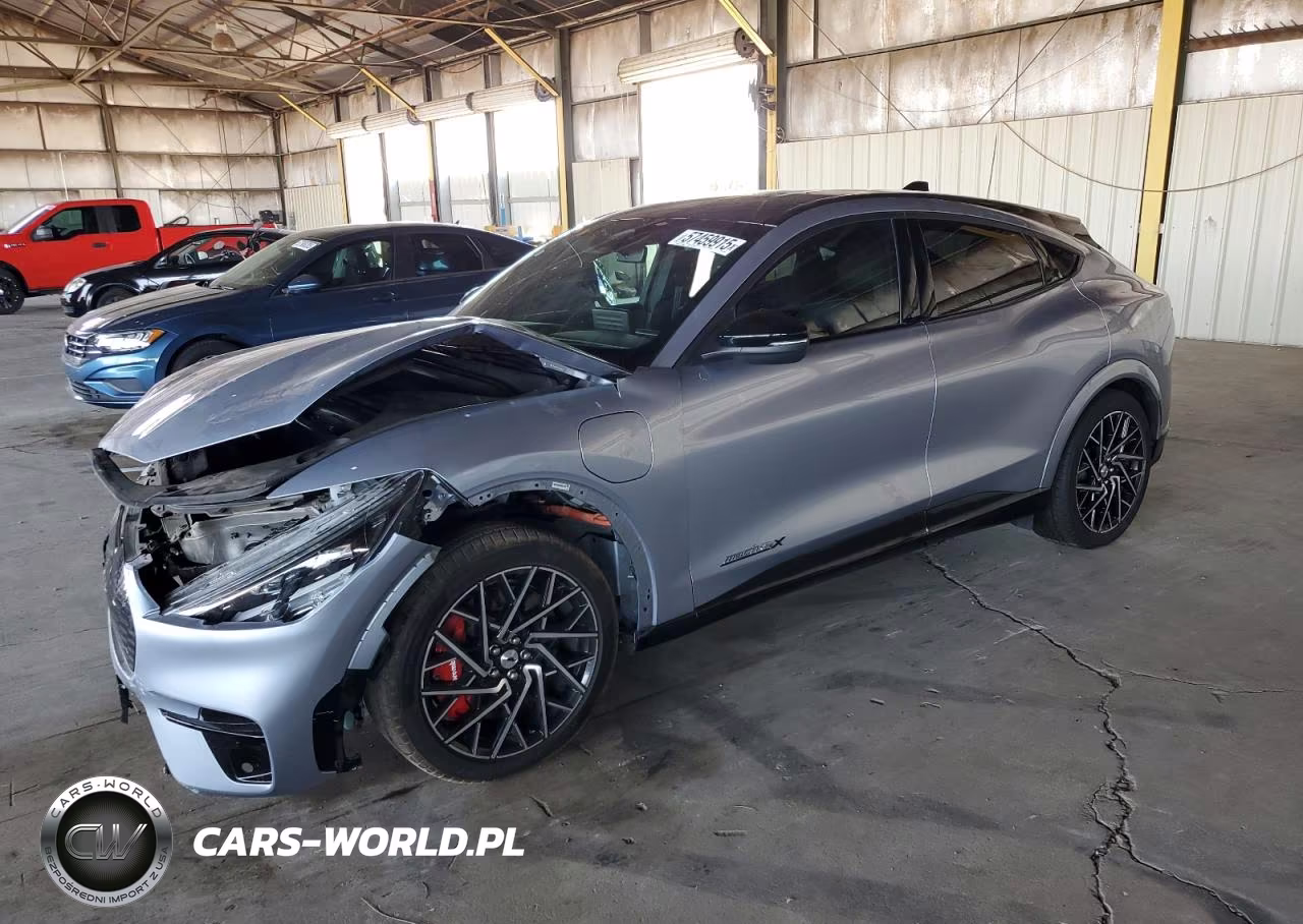2022 Ford Mustang Mach-E Gt