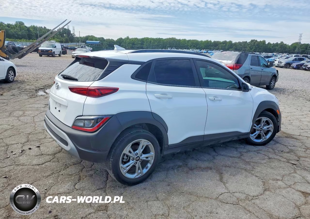 2023 Hyundai Kona Sel VIN:KM8K62ABXPU038871 - 3