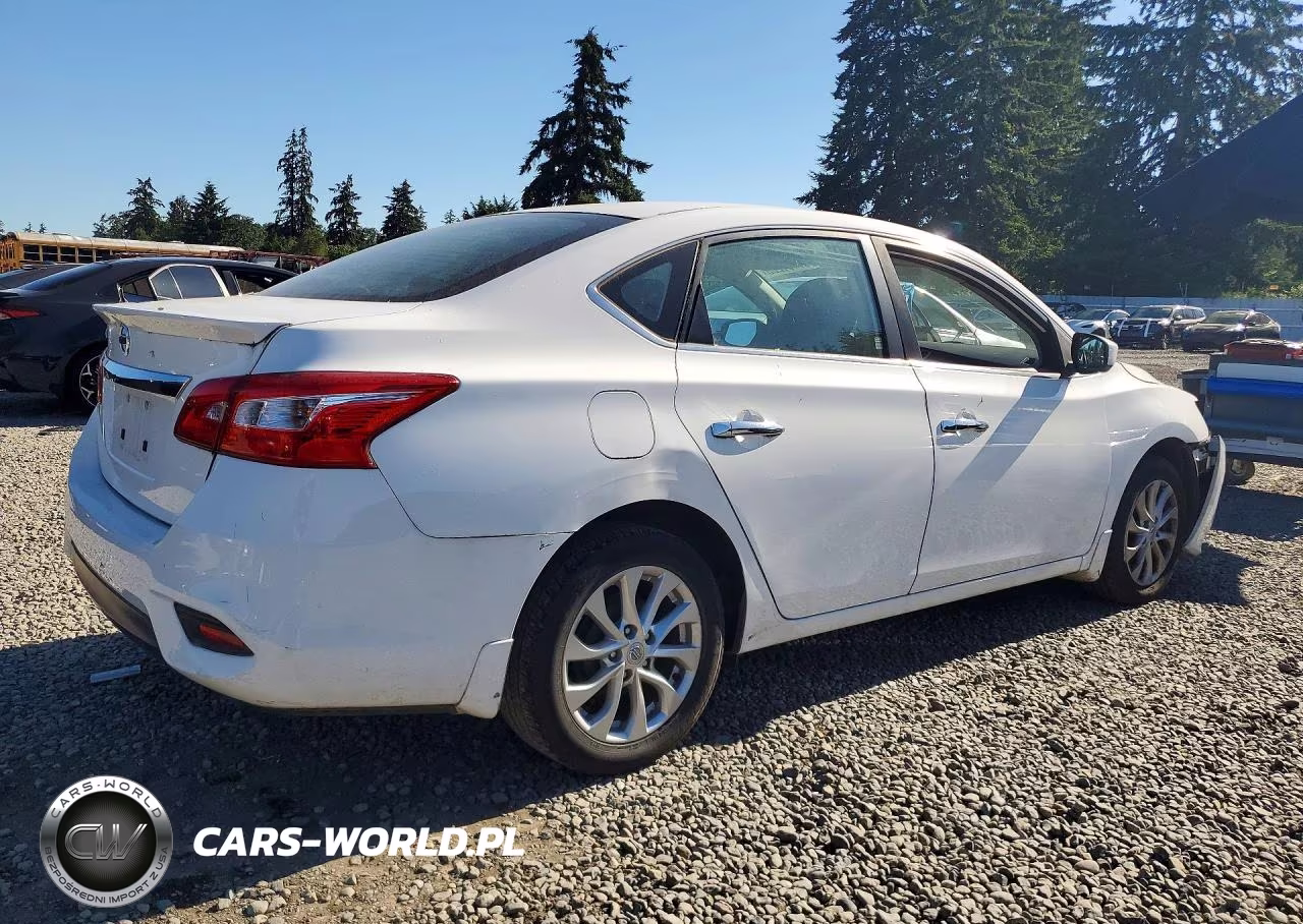 2017 Nissan Sentra S VIN:3N1AB7AP3HY247701 - 3