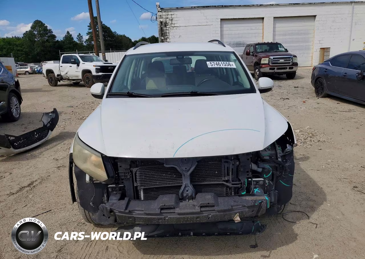2017 Volkswagen Tiguan S VIN:WVGBV7AX4HW511553 - 5