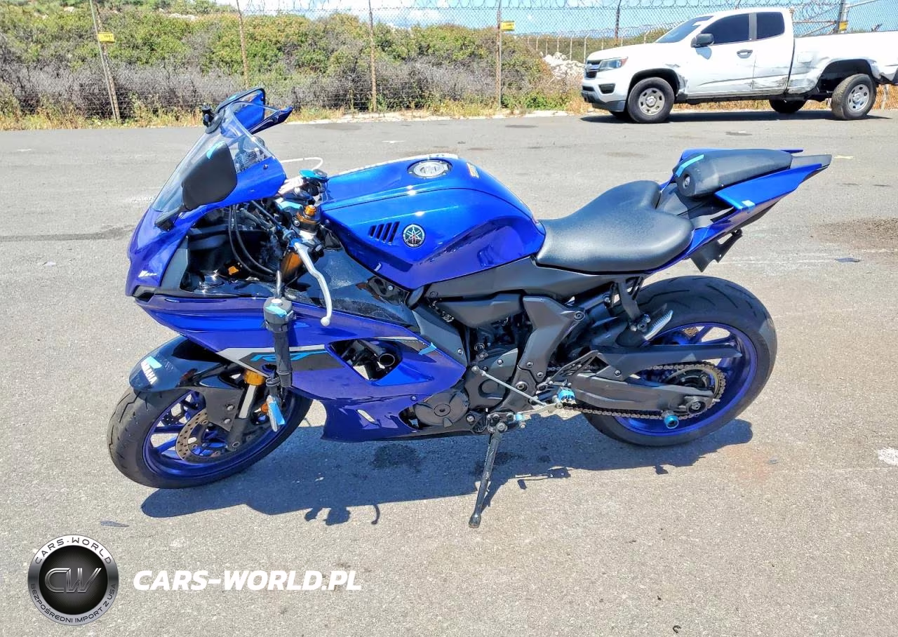 2025 Yamaha Yzfr7 VIN:JYARM38E6SA015575 - 3
