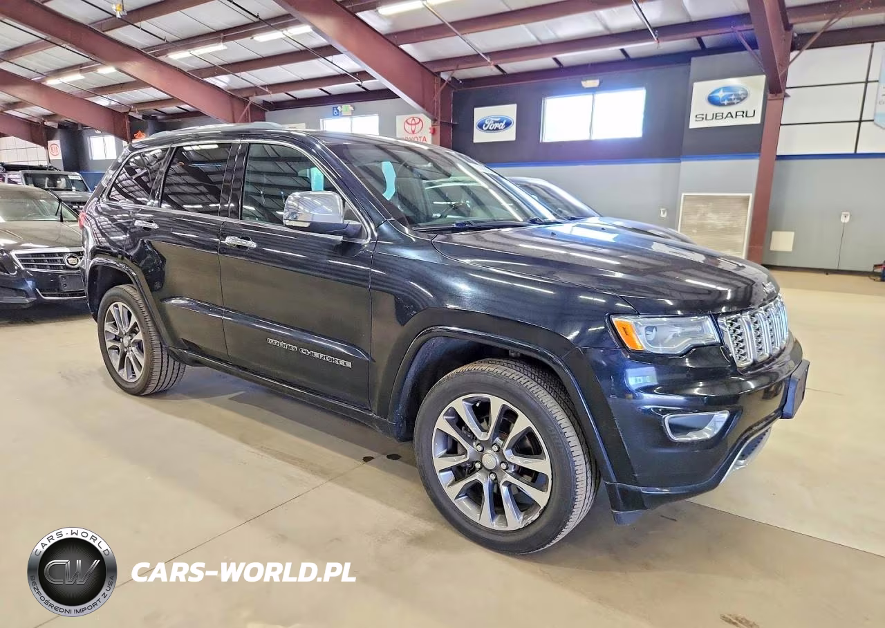 2018 Jeep Grand Cherokee Overland VIN:1C4RJFCG3JC387871 - 4
