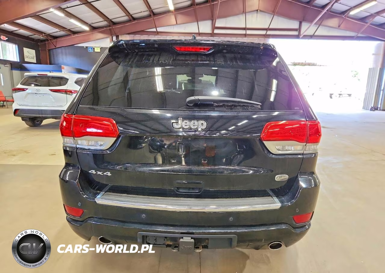2018 Jeep Grand Cherokee Overland VIN:1C4RJFCG3JC387871 - 6