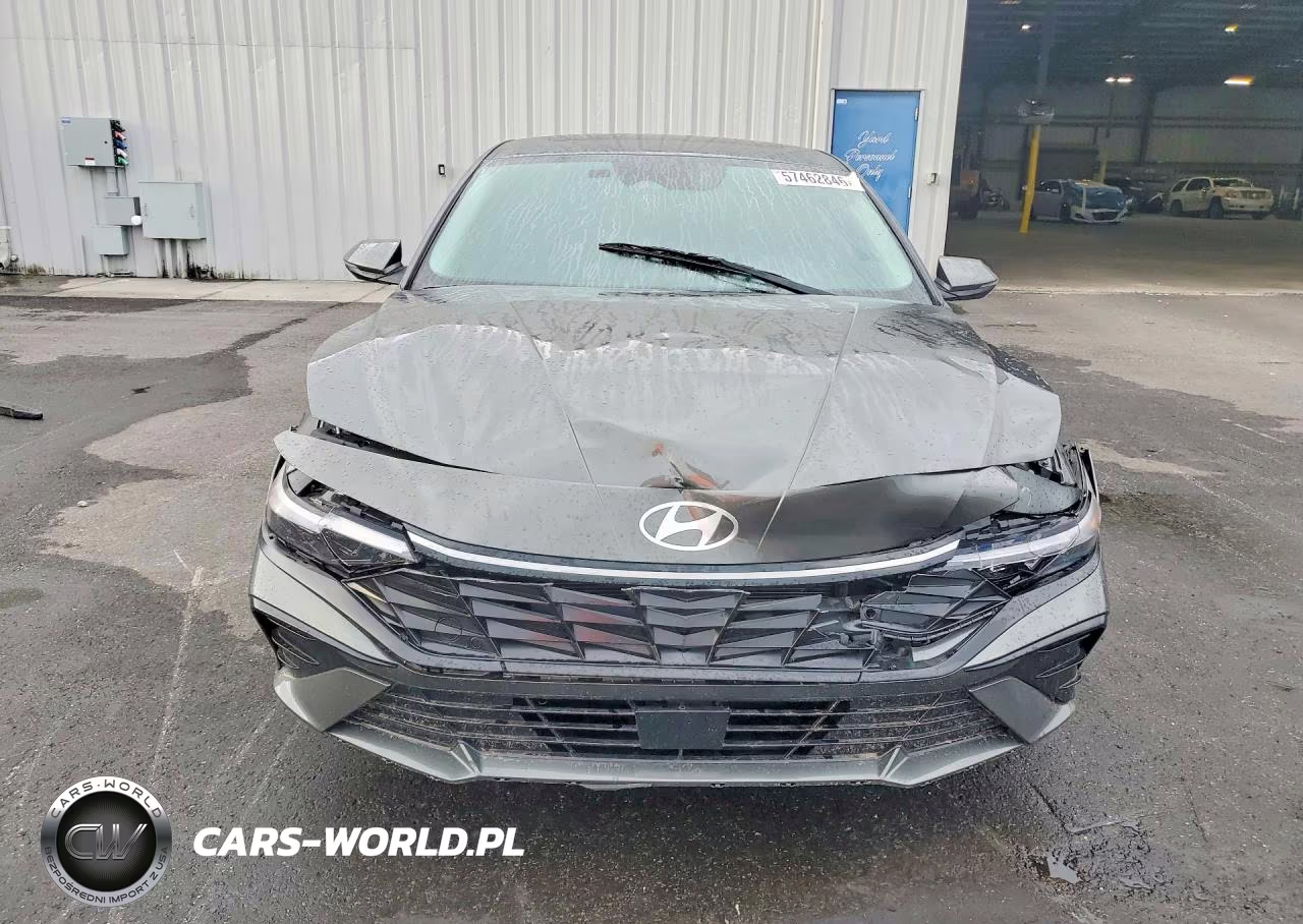 2025 Hyundai Elantra Limited VIN:KMHLP4DG5SU861432 - 5