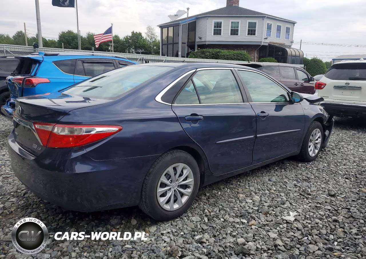 2015 Toyota Camry Hybrid Le VIN:4T1BD1FK0FU162560 - 3