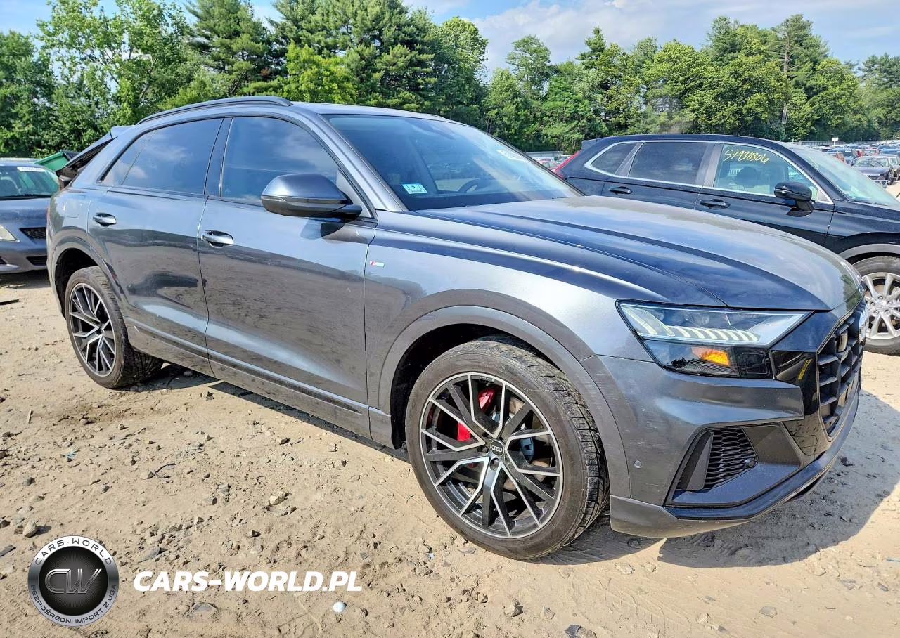 2019 Audi Q8 Prestige S-Line VIN:WA1FVAF15KD036712 - 4