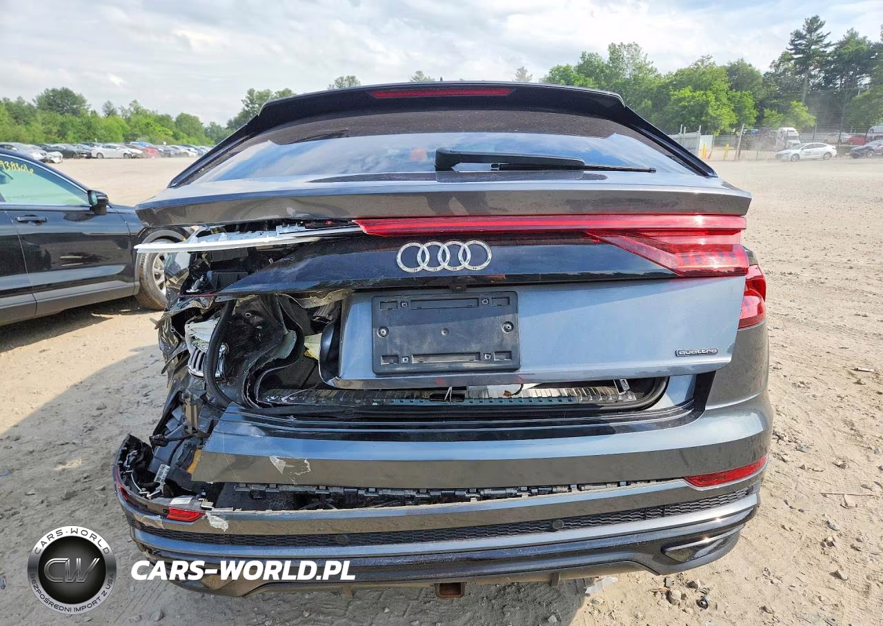 2019 Audi Q8 Prestige S-Line VIN:WA1FVAF15KD036712 - 6