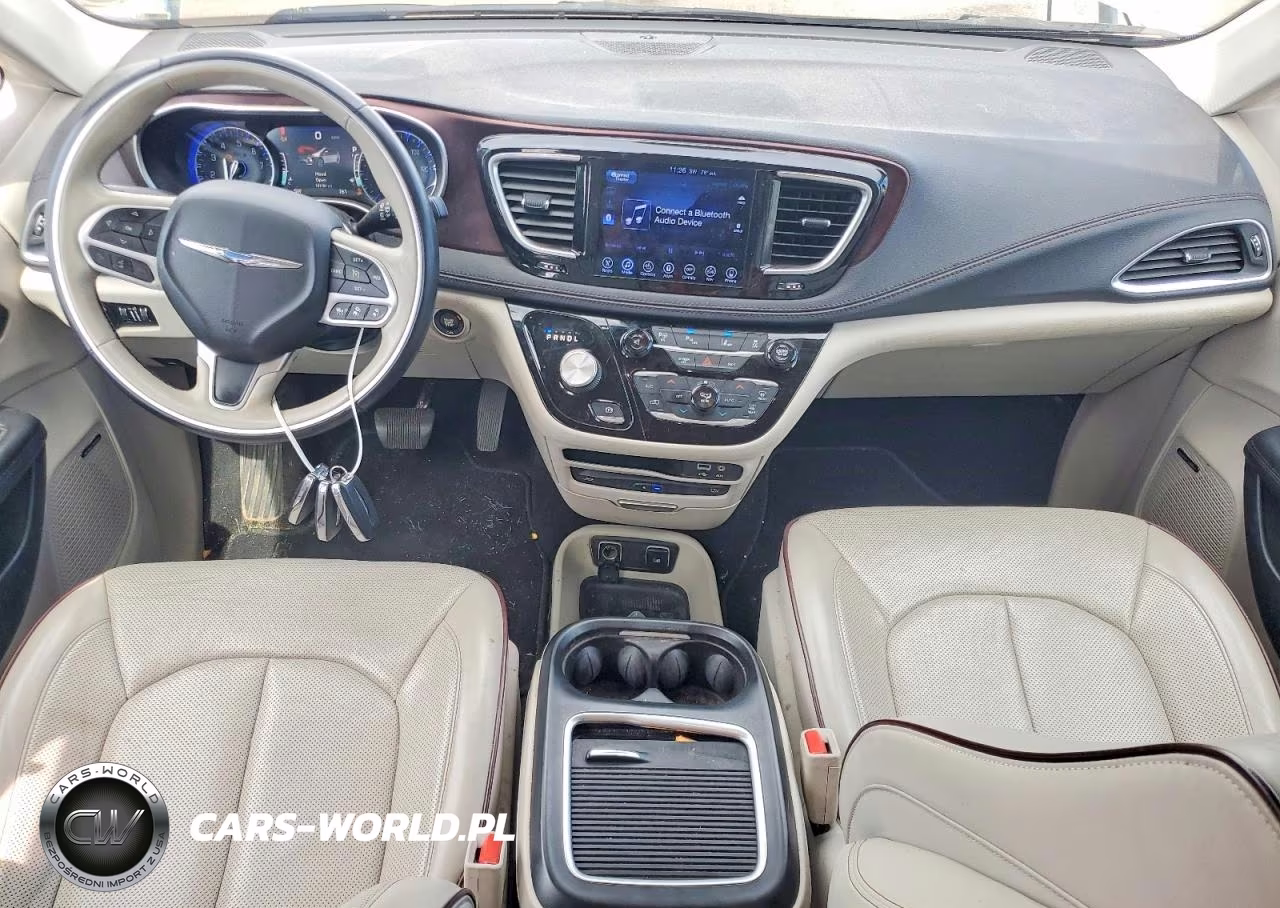 2017 Chrysler Pacifica Limited VIN:2C4RC1GG1HR637794 - 8