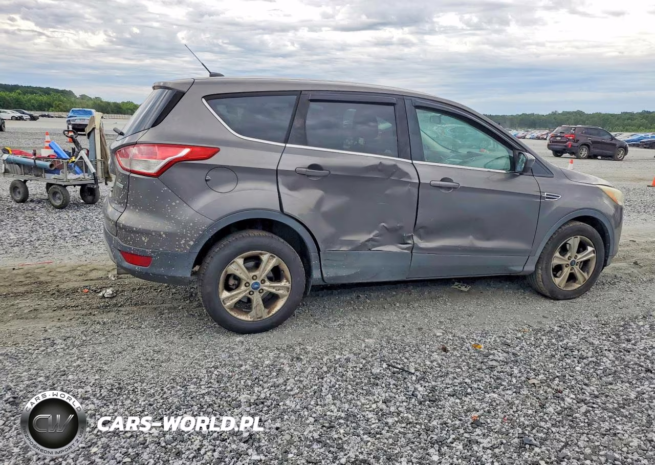 2013 Ford Escape Se VIN:1FMCU0GX7DUD14940 - 3