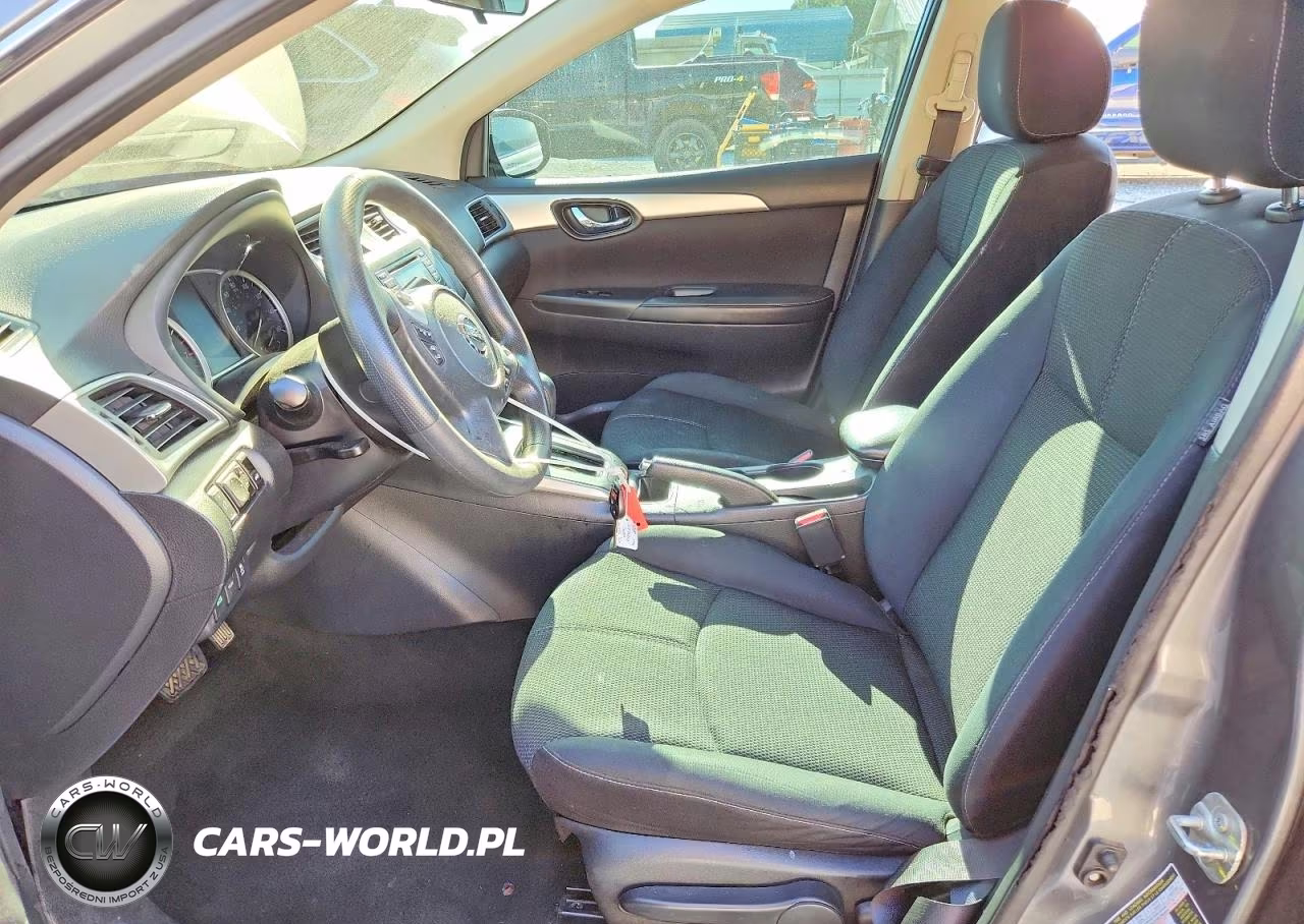 2018 Nissan Sentra S VIN:3N1AB7APXJY208402 - 7