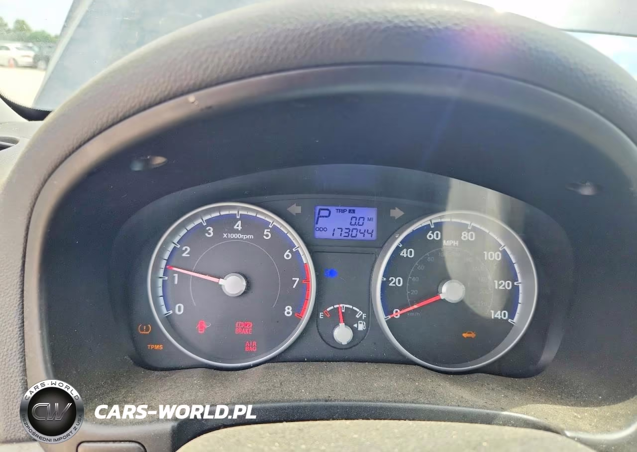 2010 Hyundai Accent Gls VIN:KMHCN4ACXAU422555 - 9