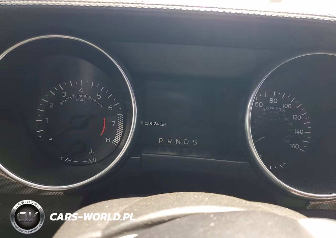 2019 Ford Mustang VIN:1FATP8UH8K5188270 - 9