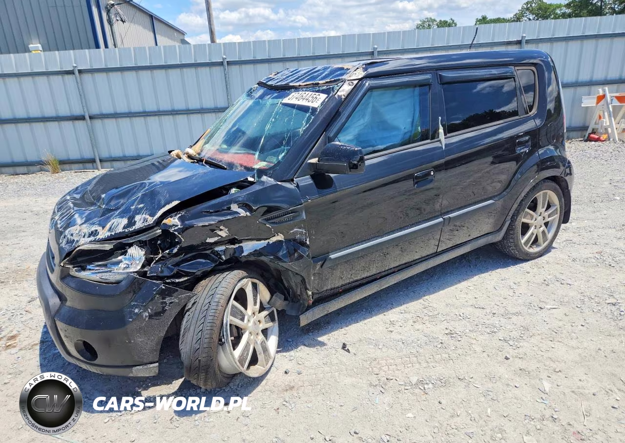 2010 Kia Soul +