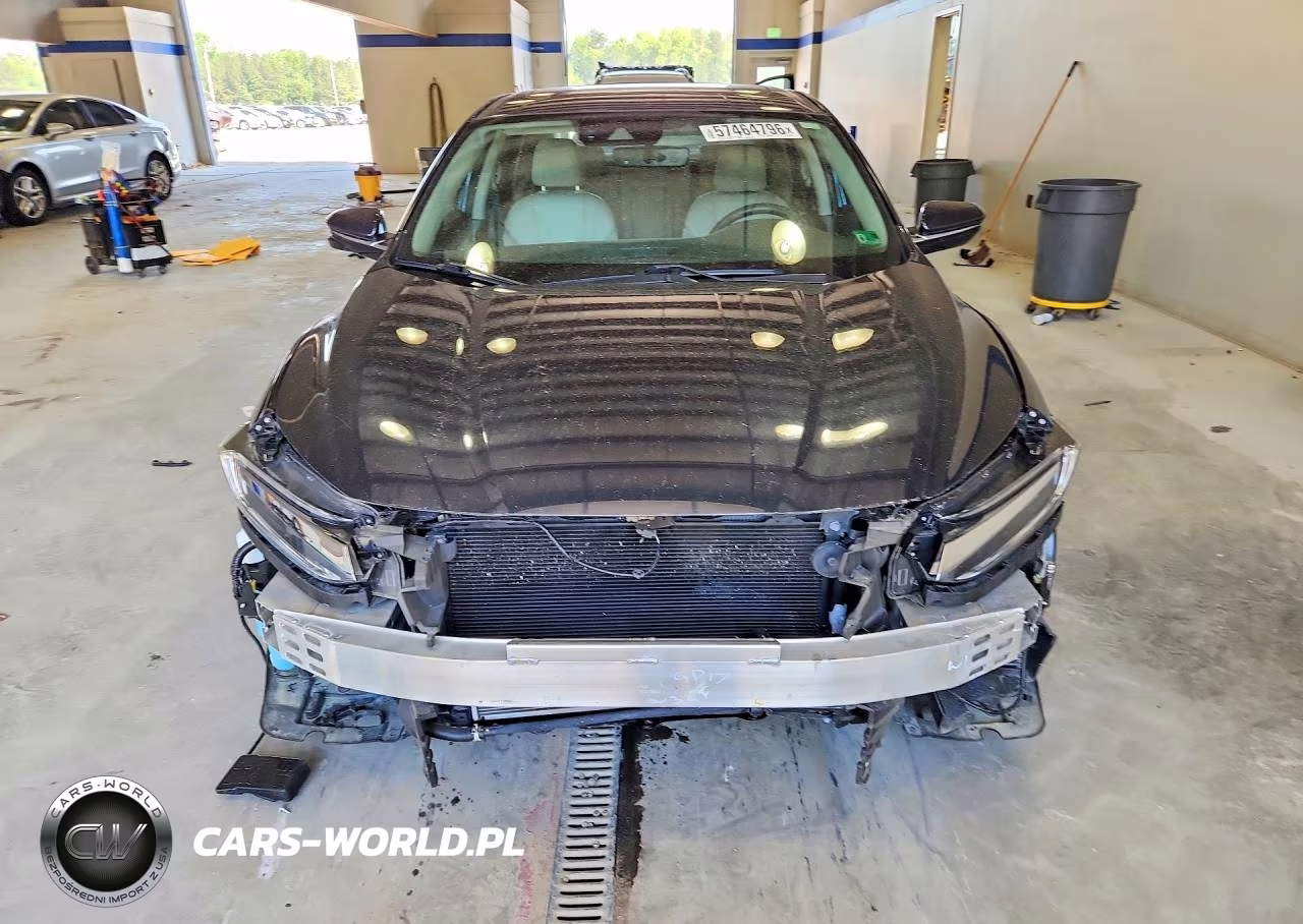 2019 Honda Insight Touring VIN:19XZE4F98KE002515 - 5