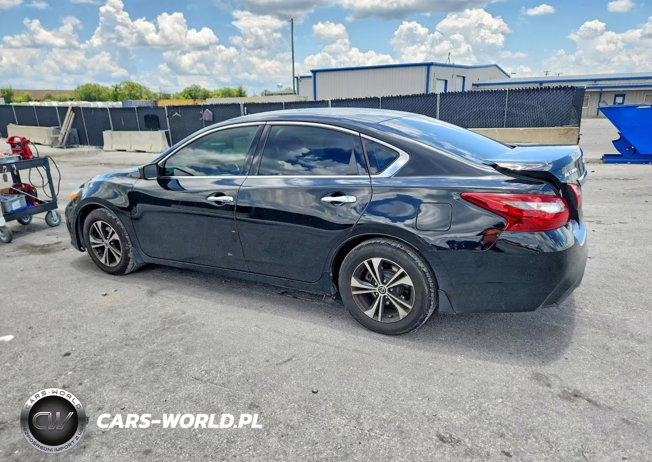 2018 Nissan Altima 2.5 S VIN:1N4AL3AP7JC178292 - 2