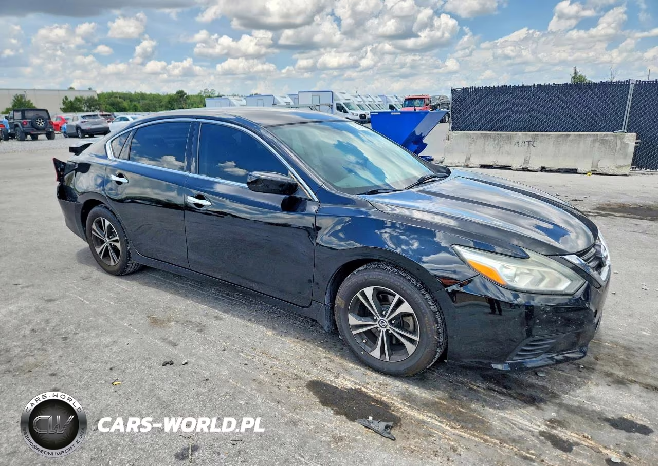 2018 Nissan Altima 2.5 S VIN:1N4AL3AP7JC178292 - 4