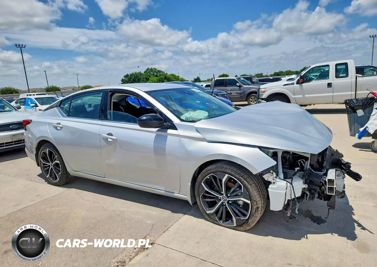 2025 Nissan Altima Sr VIN:1N4BL4CV8SN390744 - 4