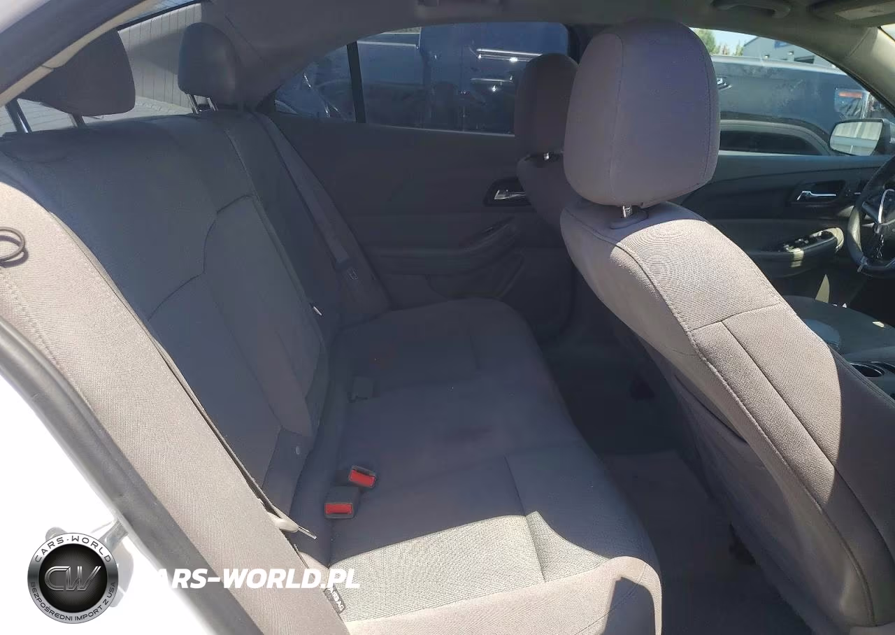 2014 Chevrolet Malibu Ls VIN:1G11A5SL4EF157095 - 10