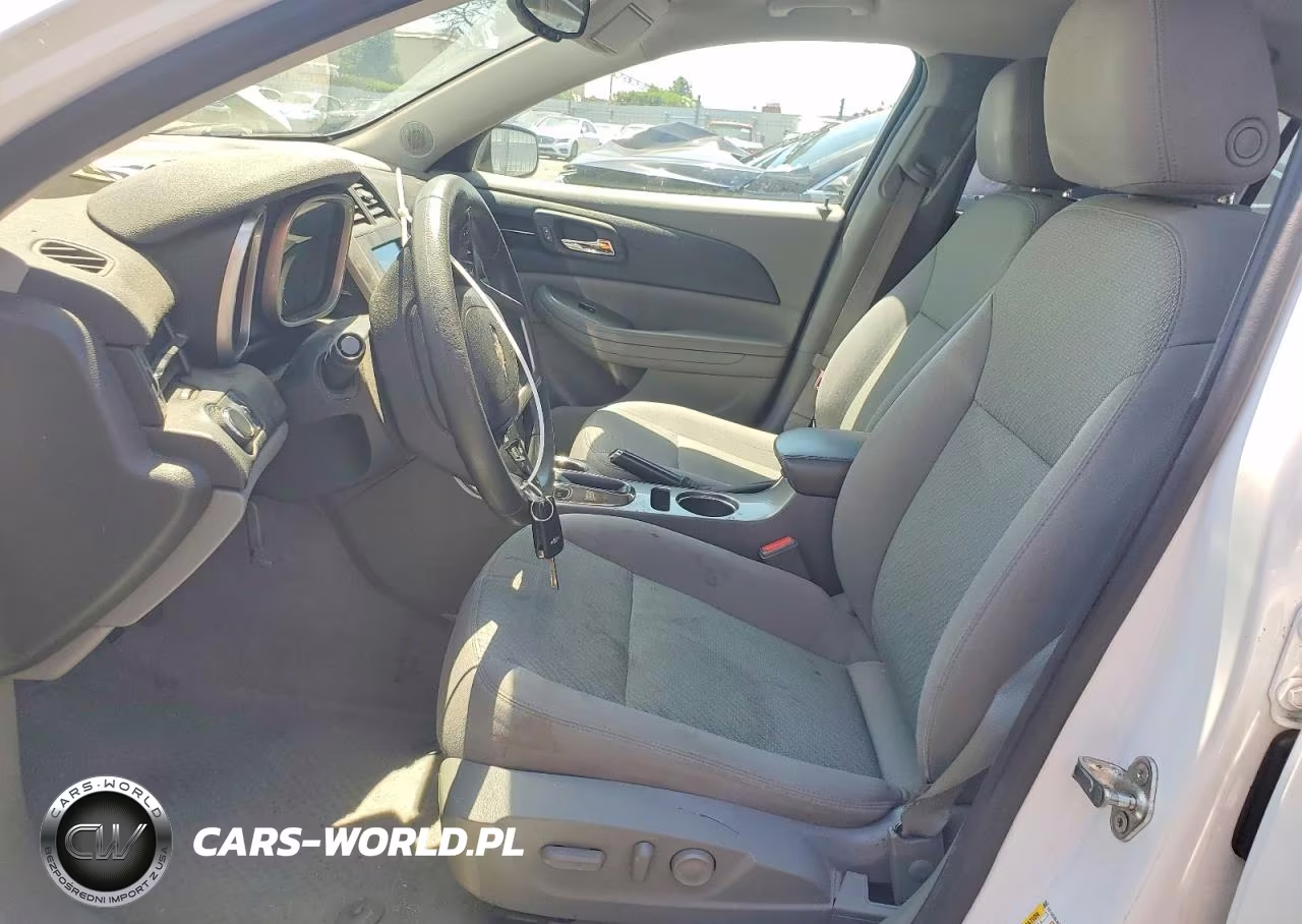 2014 Chevrolet Malibu Ls VIN:1G11A5SL4EF157095 - 7