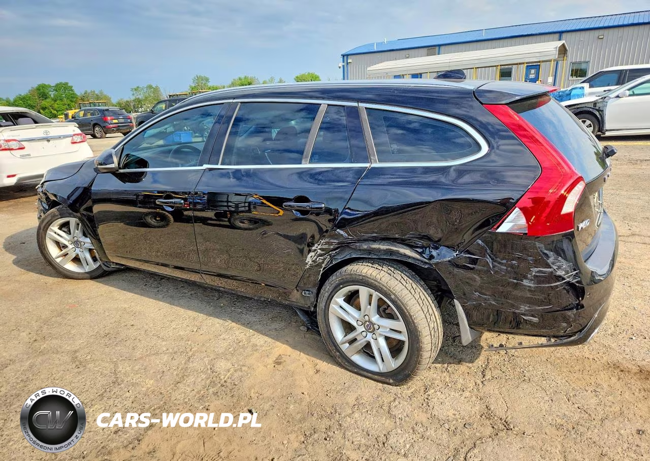 2015 Volvo V60 Premier VIN:YV140MEKXF1267873 - 2