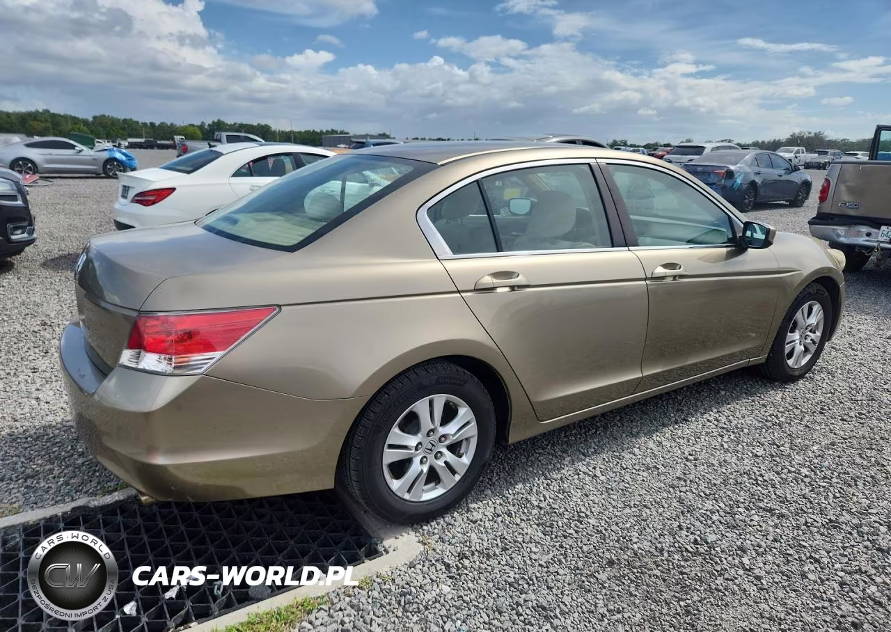 2010 Honda Accord Lxp VIN:1HGCP2F43AA134156 - 3
