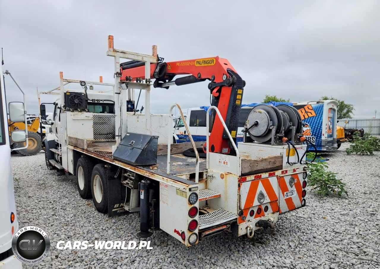 2013 Freightliner 108Sd Crane Truck VIN:1FVHG5BS8DHFG3883 - 2