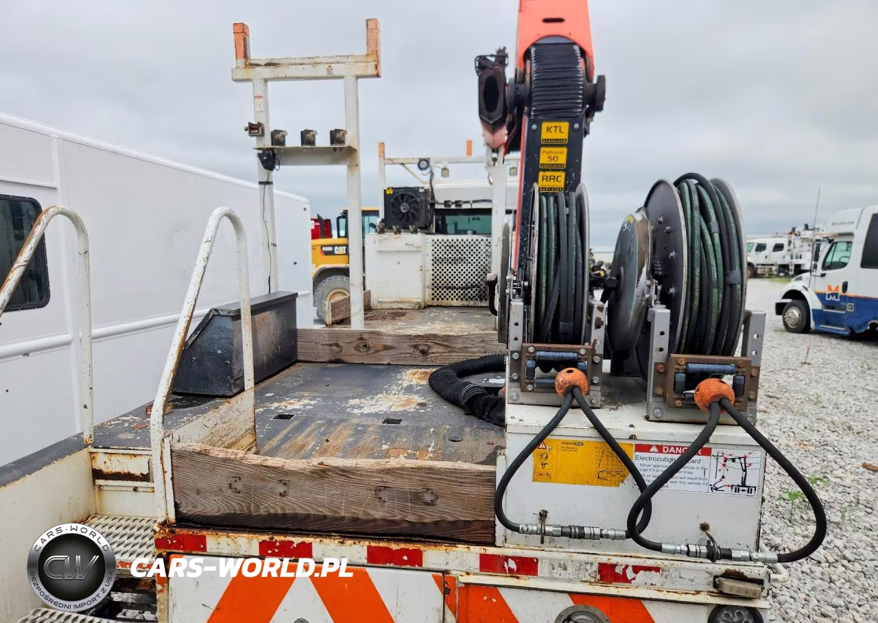 2013 Freightliner 108Sd Crane Truck VIN:1FVHG5BS8DHFG3883 - 6