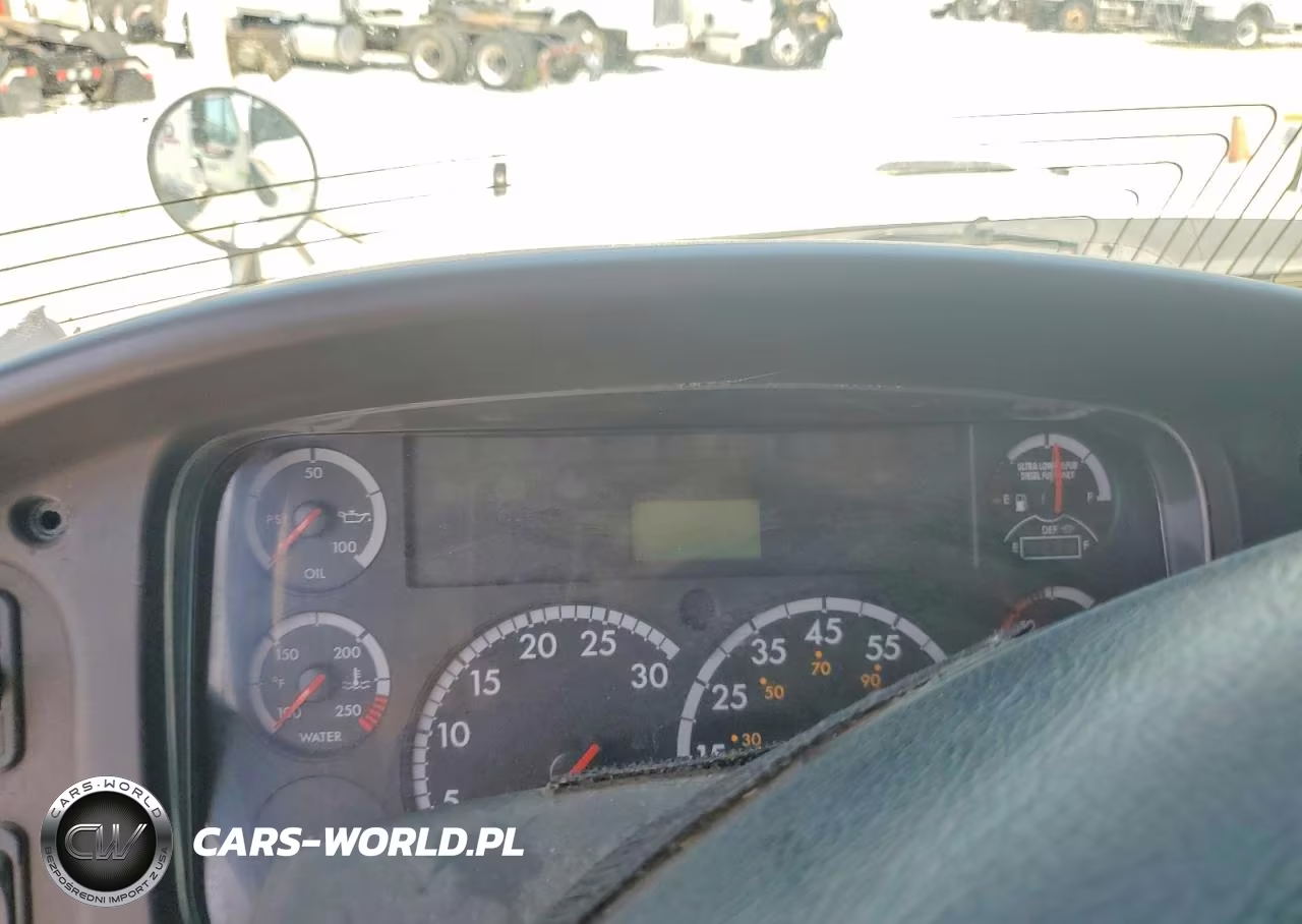 2013 Freightliner 108Sd Crane Truck VIN:1FVHG5BS8DHFG3883 - 9