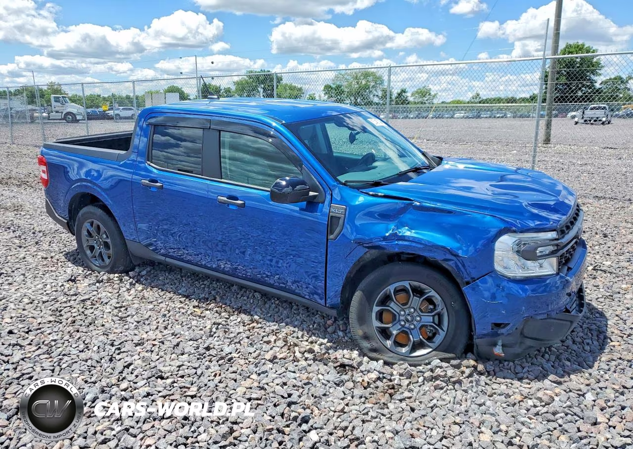 2024 Ford Maverick Xlt VIN:3FTTW8H38RRB69642 - 4