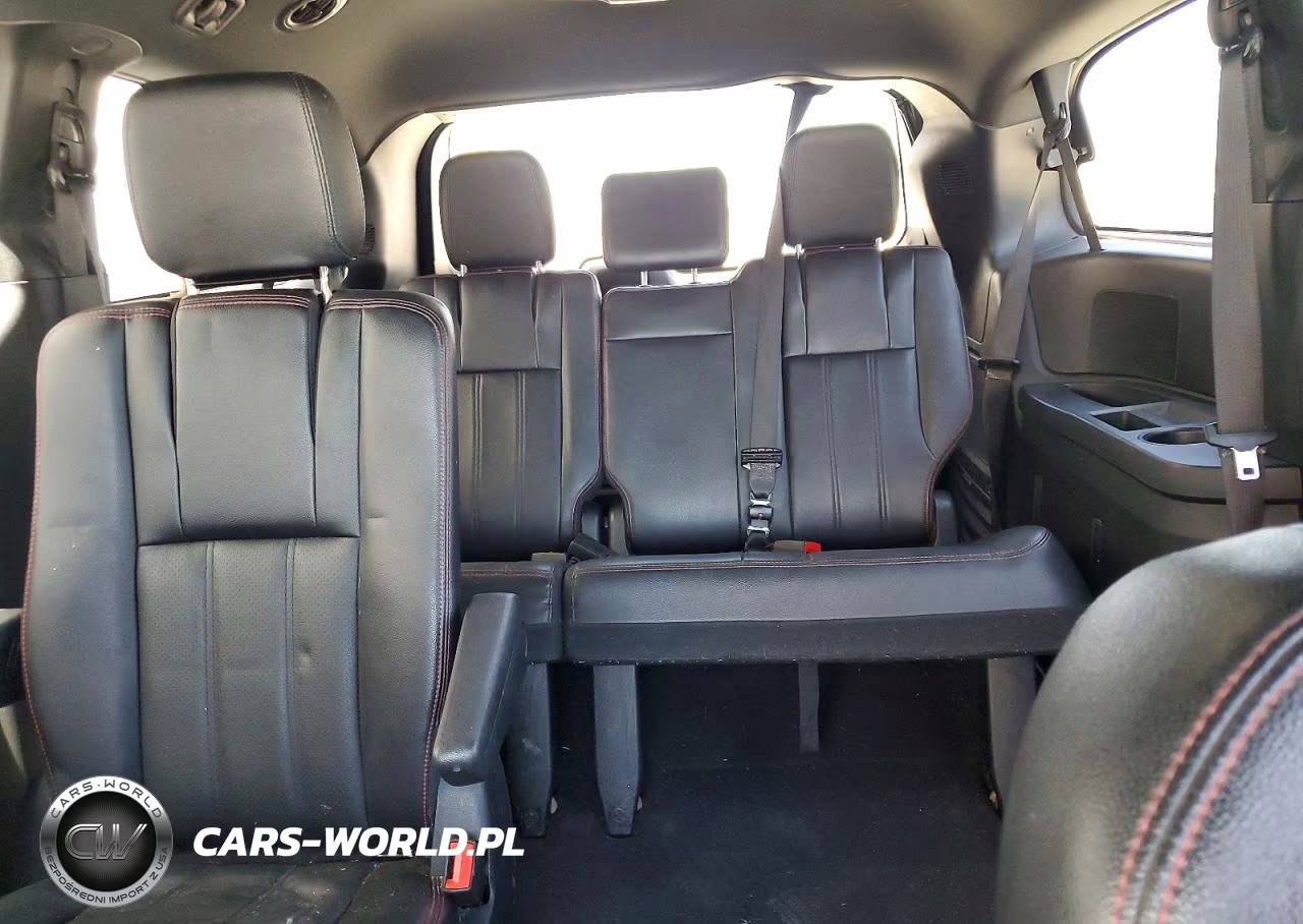 2019 Dodge Grand Caravan Gt VIN:2C4RDGEGXKR606165 - 10