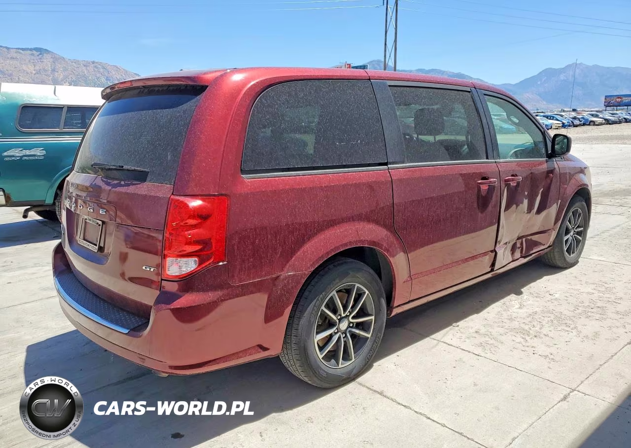 2019 Dodge Grand Caravan Gt VIN:2C4RDGEGXKR606165 - 3