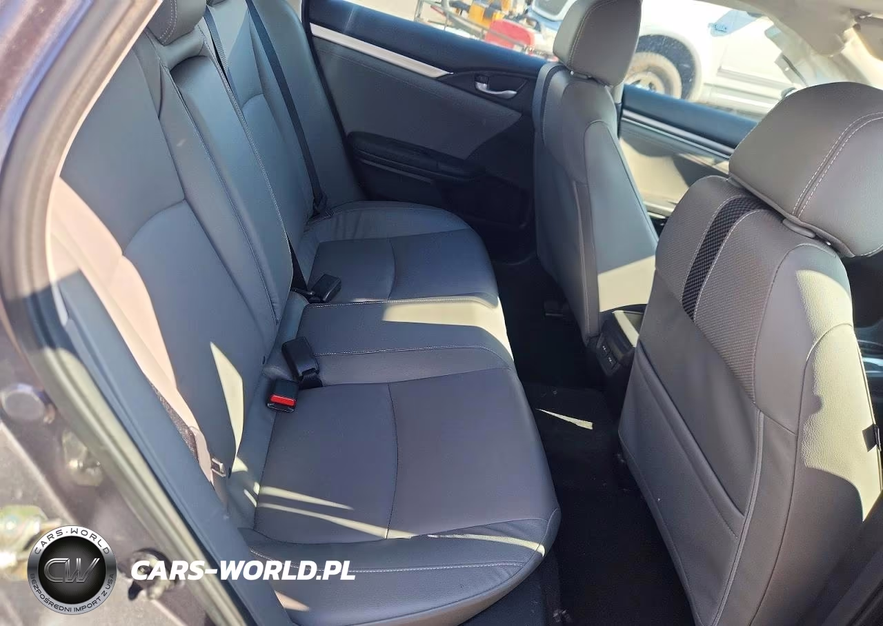 2019 Honda Civic Touring VIN:19XFC1F92KE202345 - 10