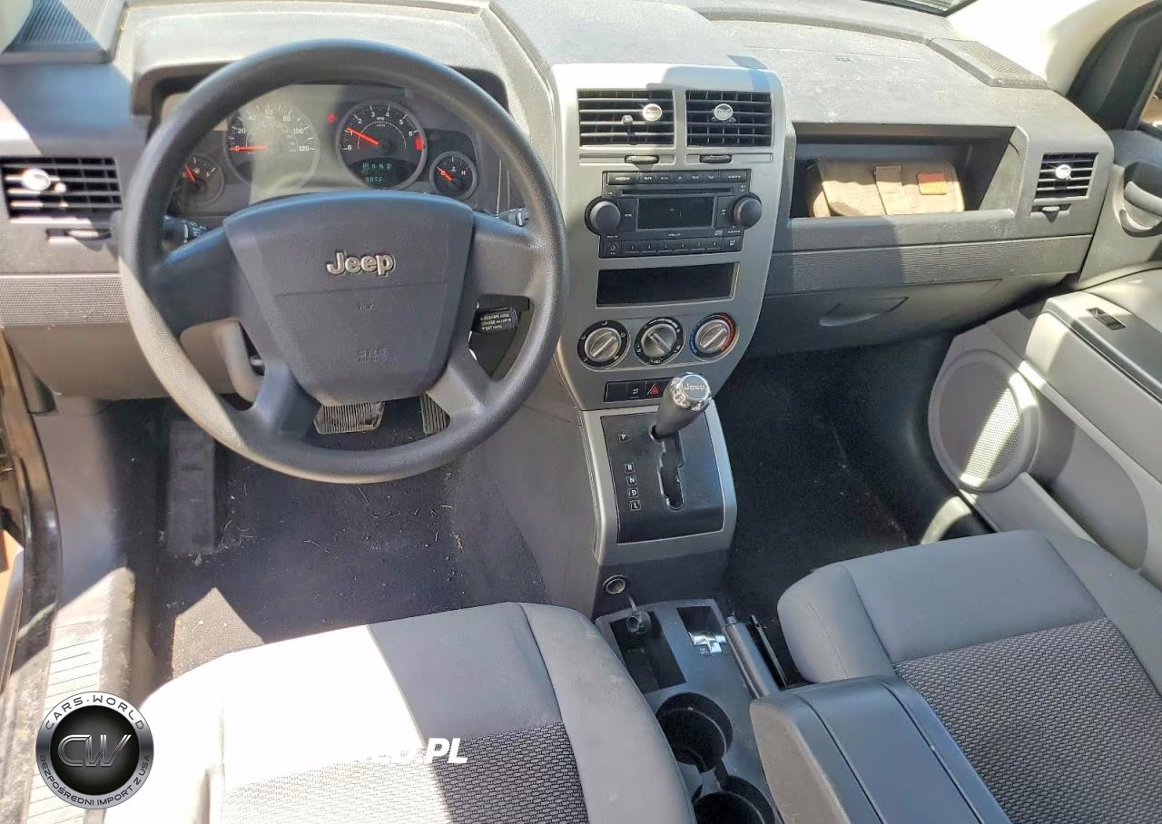 2007 Jeep Compass VIN:1J8FF47W27D180099 - 8