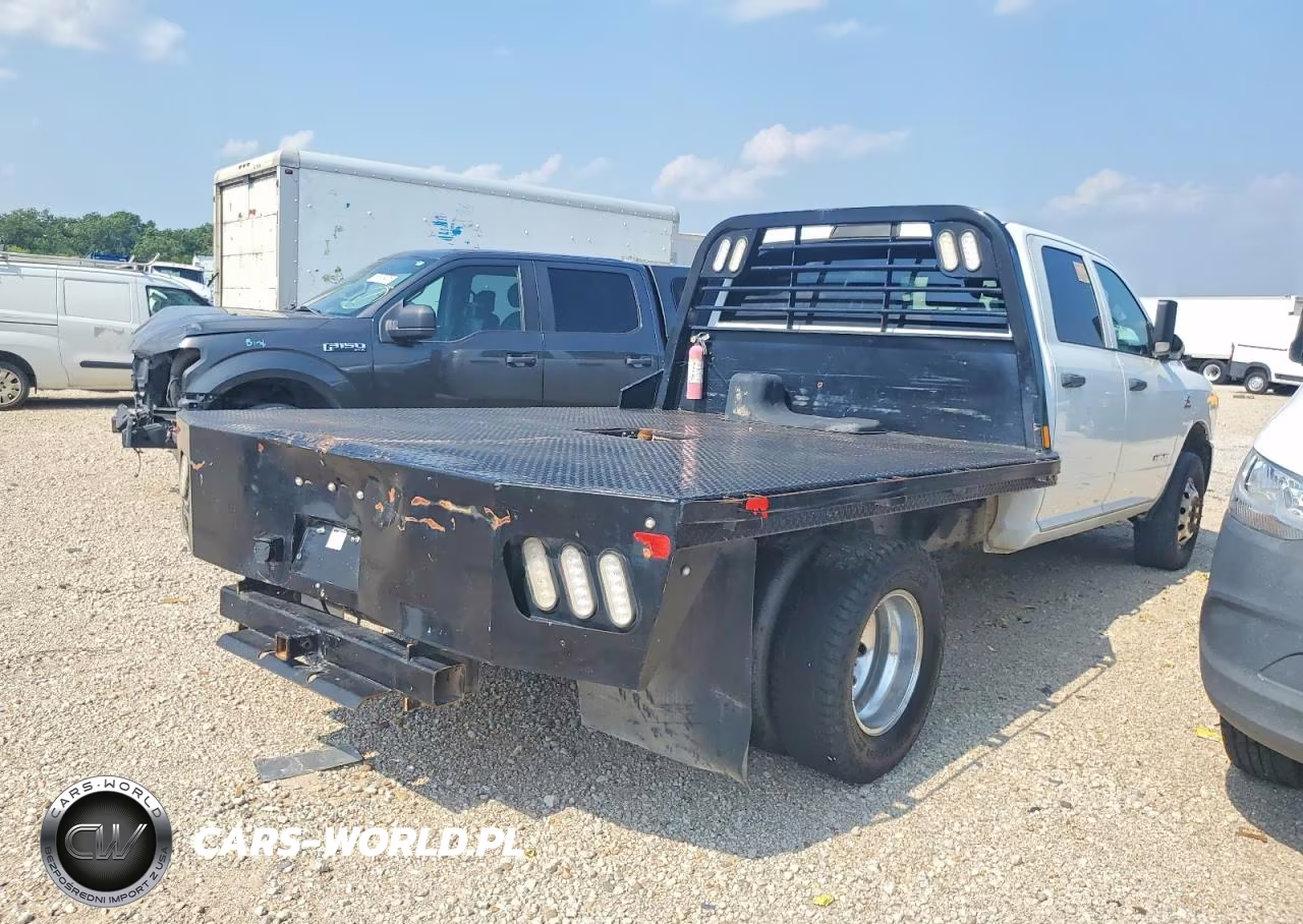 2021 Ram 3500 VIN:3C7WRTCL8MG590461 - 4