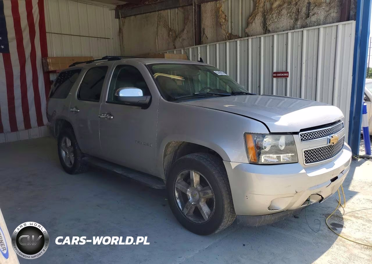 2007 Chevrolet Tahoe K1500 VIN:1GNFK13027J406136 - 4
