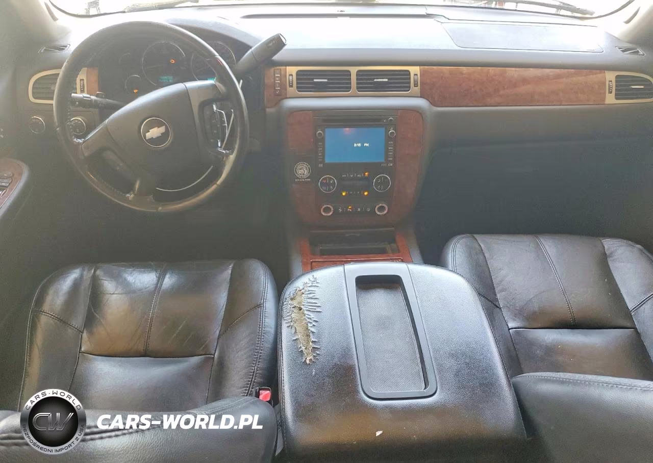 2007 Chevrolet Tahoe K1500 VIN:1GNFK13027J406136 - 8