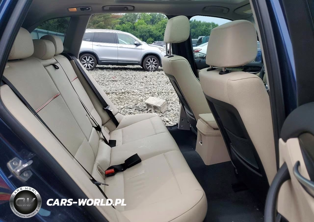 2015 BMW X1 Sdrive28I VIN:WBAVM1C53FV316802 - 10