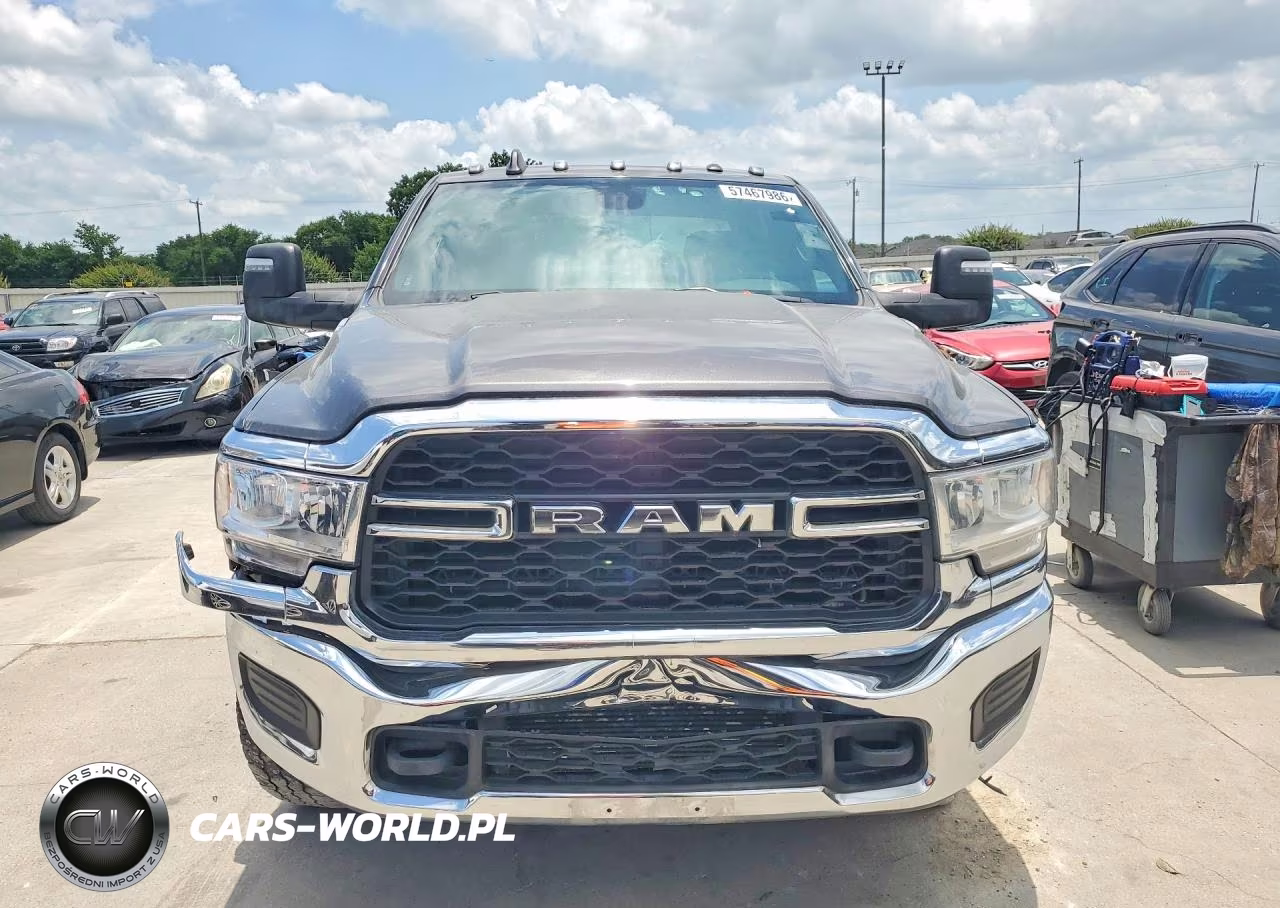 2023 Ram 2500 Tradesman VIN:3C6UR5CL1PG570001 - 5