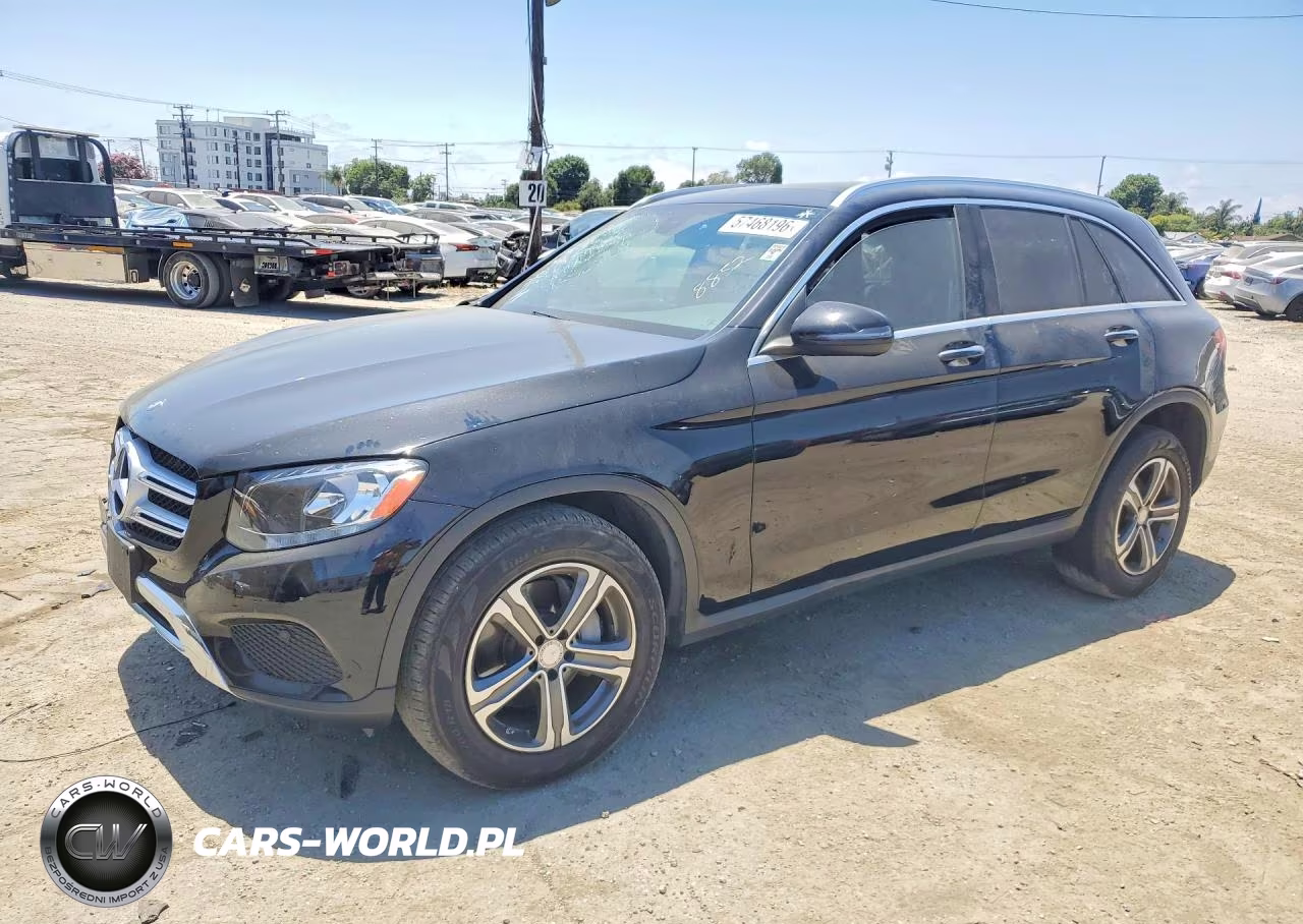 2017 Mercedes-Benz Glc 300 – zdjęcie 1 z 13